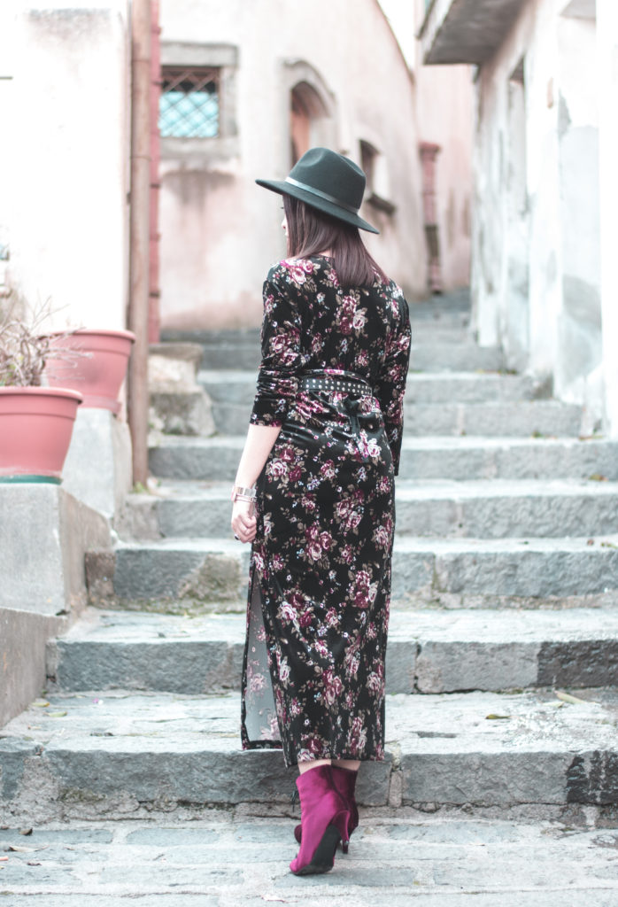 wrap dress, come indossare l'abito vestaglia